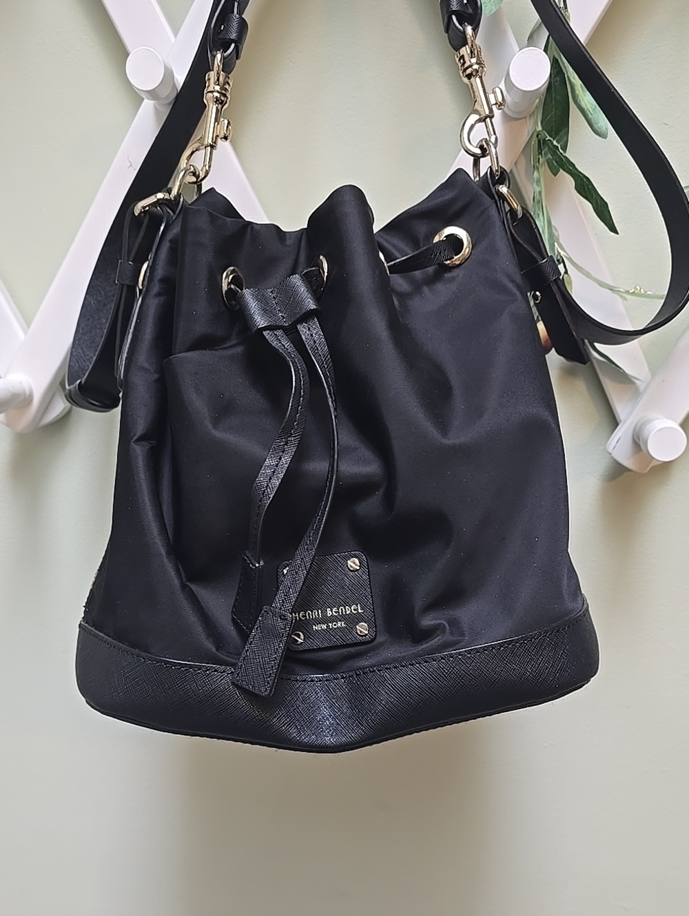 EUC Henri Bendel Studio Black Nylon Drawstring Shoulder/Crossbody Bag
